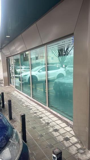 Spațiu comercial, de 100 mp, în Faleza Nord