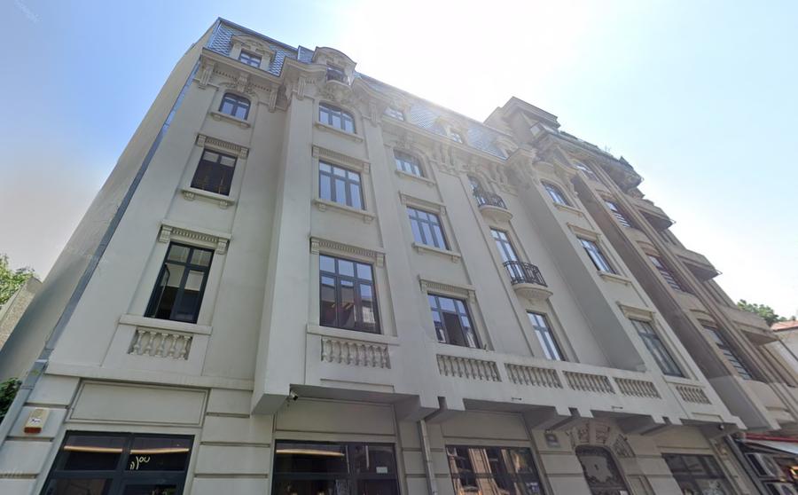 Birou, de 130 mp, în Romană