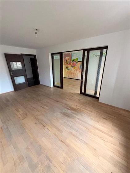 4 camere 90 mp - decomandat - Crangasi - centrala proprie si parcare - 2