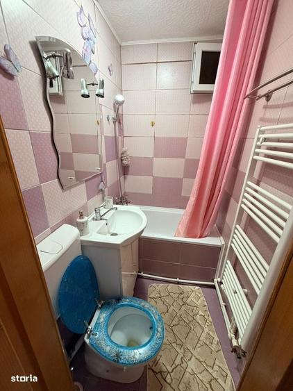 Apartament cu 2 camere în Viziru 2