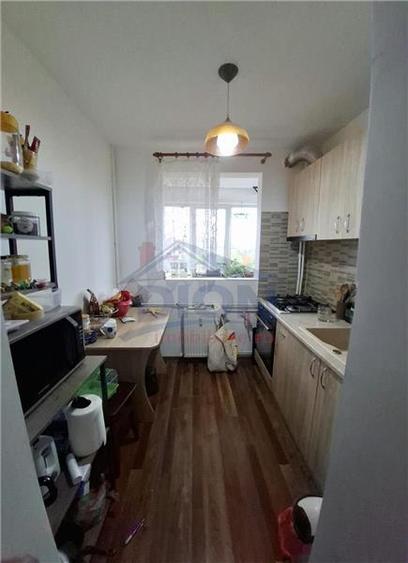Apartament cu 3 camere decomandat în Camil Ressu