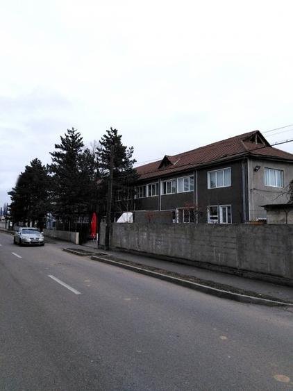 Birou, de 1,652 mp, în Calea Clujului