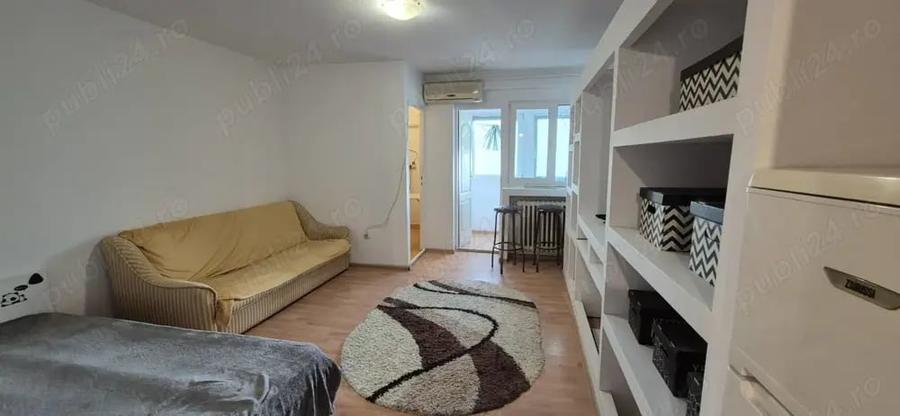 Garsonieră semidecomandată în Take Ionescu