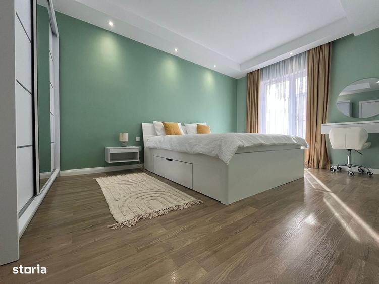Apartament cu 4 camere decomandat în Pipera