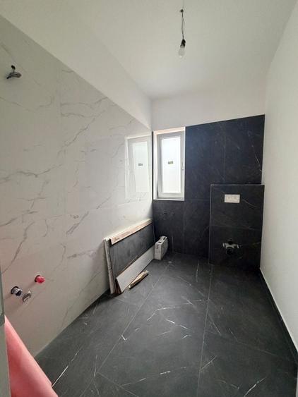 Duplex cu 3 camere cu Canalizare în Dumbrăvița
