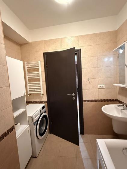 Apartament cu 2 camere decomandat în Exterior Vest