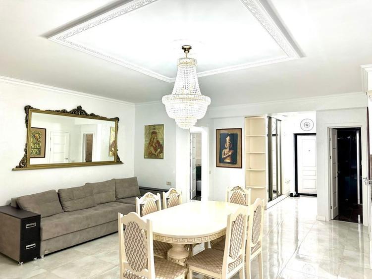 Apartament cu 2 camere decomandat în Apărătorii Patriei