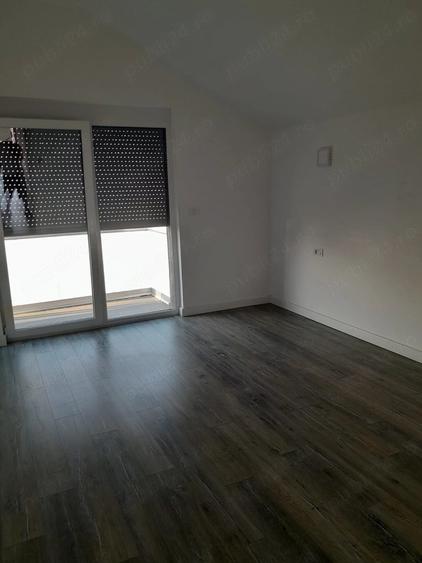 Spațiu comercial, de 98 mp, în Dumbrăvița