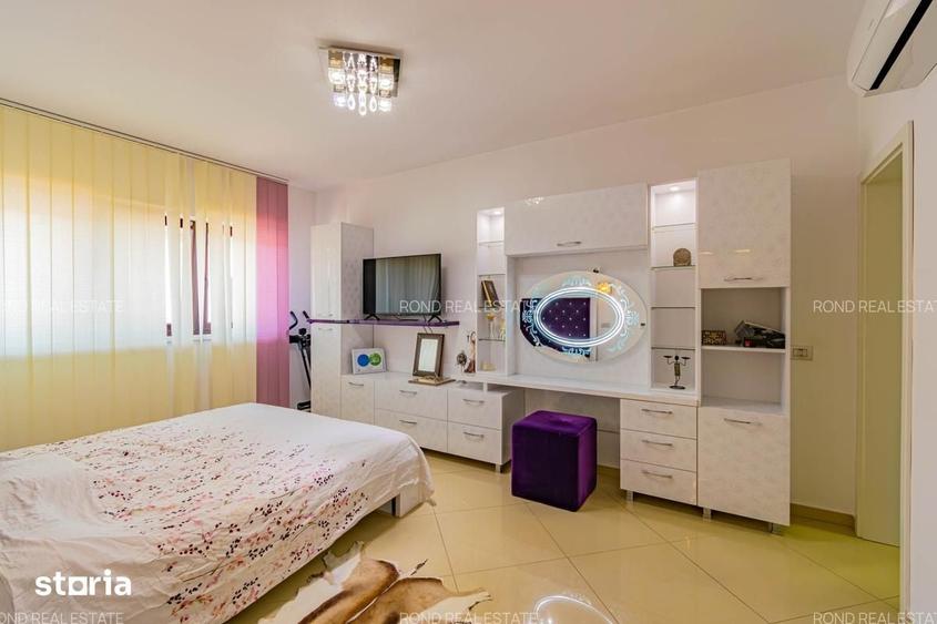 Casă cu 5 camere cu Teren 535 Mp în Corbeanca