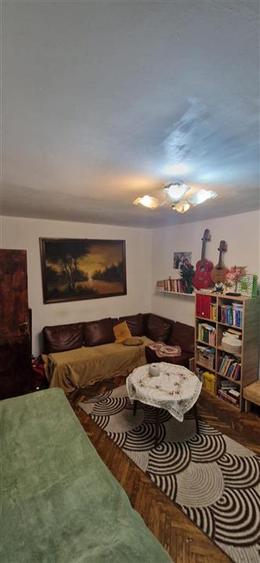 Apartament cu 2 camere decomandat în Soarelui