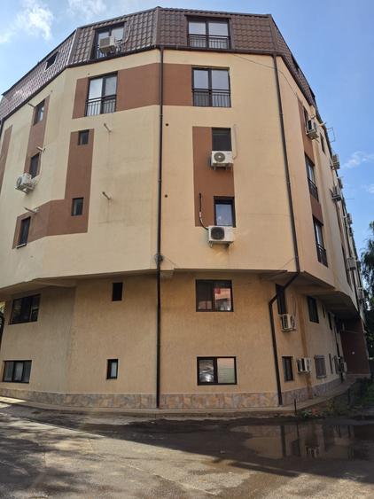 Apartament cu 2 camere decomandat în Progresul