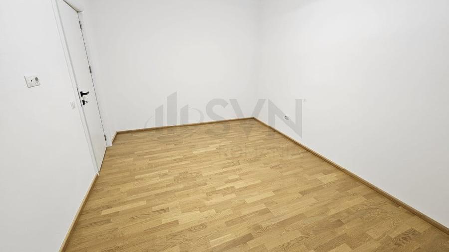 Apartament cu 3 camere decomandat în Casin