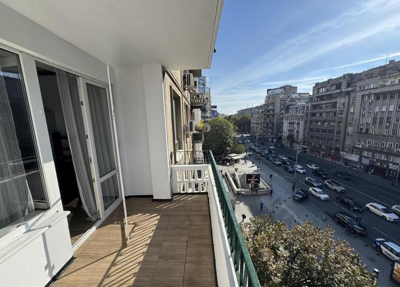 Apartament cu 2 camere semidecomandat, mobilat în P-ța Romană