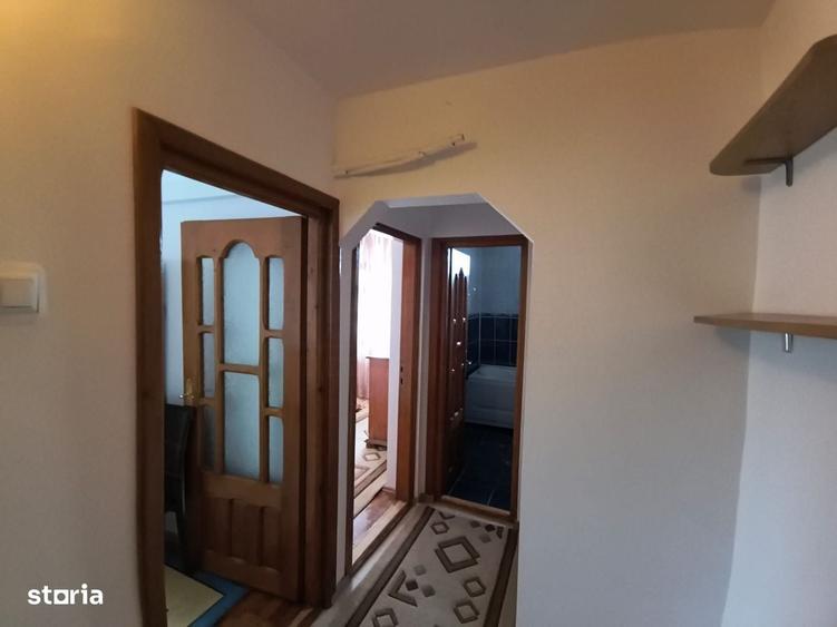 Apartament cu 3 camere decomandat în Sfântu Ilie