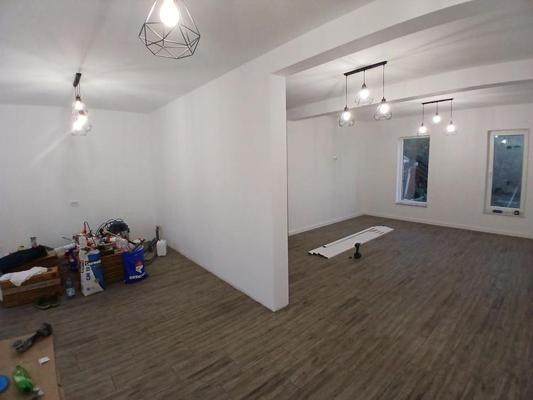 Casă cu 3 camere în Baldovinești