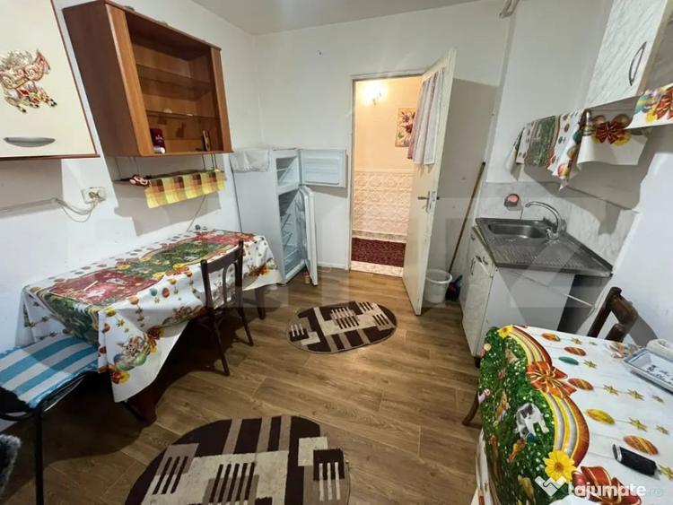 Apartament cu 2 camere semidecomandat, mobilat în Micro 11