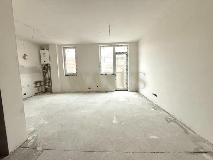 Apartament cu 3 camere semidecomandat în Florești — fotografia 2