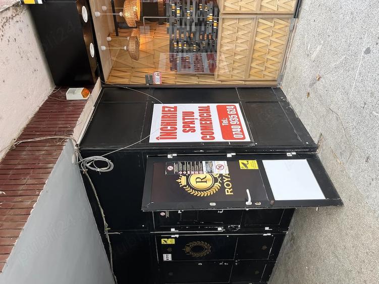 Spațiu comercial, de 50 mp, în Central