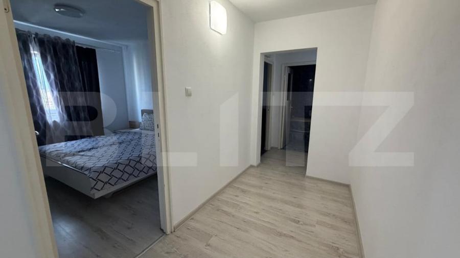 Apartament cu 3 camere decomandat în Cetate