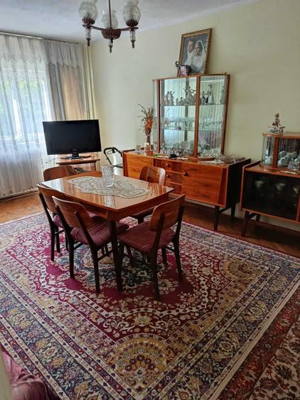 Apartament cu 2 camere decomandat în Independenței