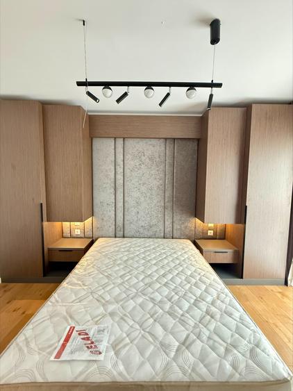 Apartament cu 3 camere semidecomandat în Cotroceni