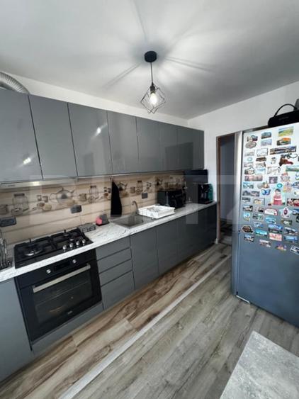 Apartament cu 3 camere decomandat în Central