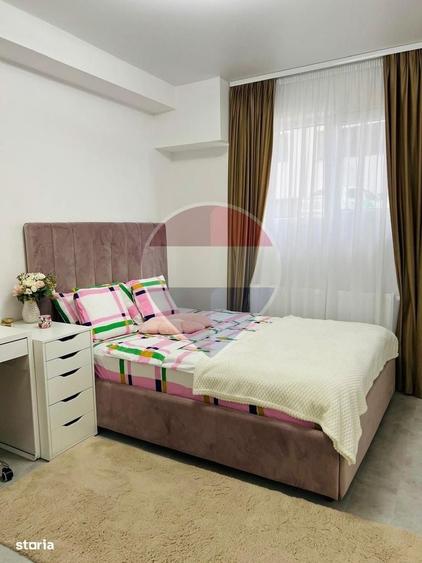 Apartament cu 2 camere decomandat în Roșu