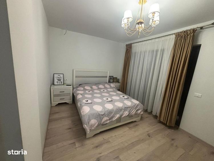 Casă cu 4 camere cu Teren 367 Mp în Malu Mare