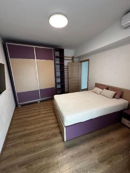 Apartament cu 4 camere decomandat, mobilat în Unirii