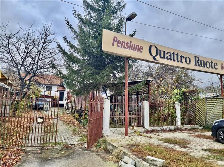 Casă cu 4 camere cu Teren 4500 Mp în Schitu Duca