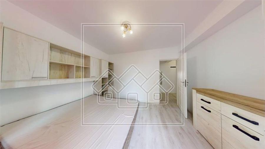 Apartament mobilat modern, 2 camere, gradina - 12