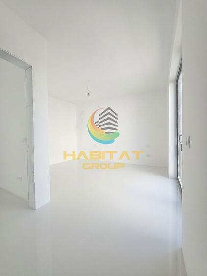 Duplex cu 4 camere cu Canalizare în Central