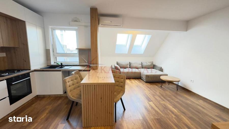 Apartament cu 4 camere, mobilat în Tractorul