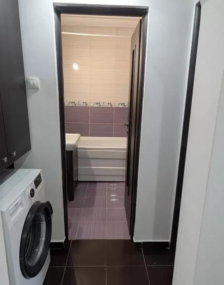 Apartament cu 2 camere decomandat în Nicolina