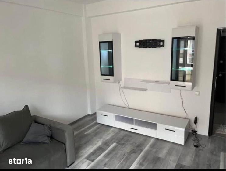 Garsonieră decomandată în Dobroești