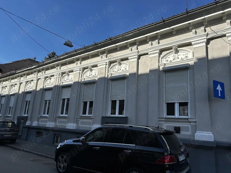 Apartament cu 2 camere semidecomandat în Ultracentral
