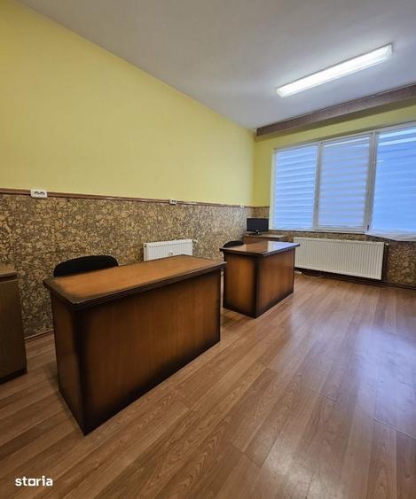 Spațiu comercial, de 60 mp, în Cantemir