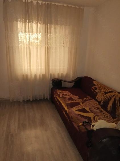 Apartament cu 2 camere semidecomandat în Sud