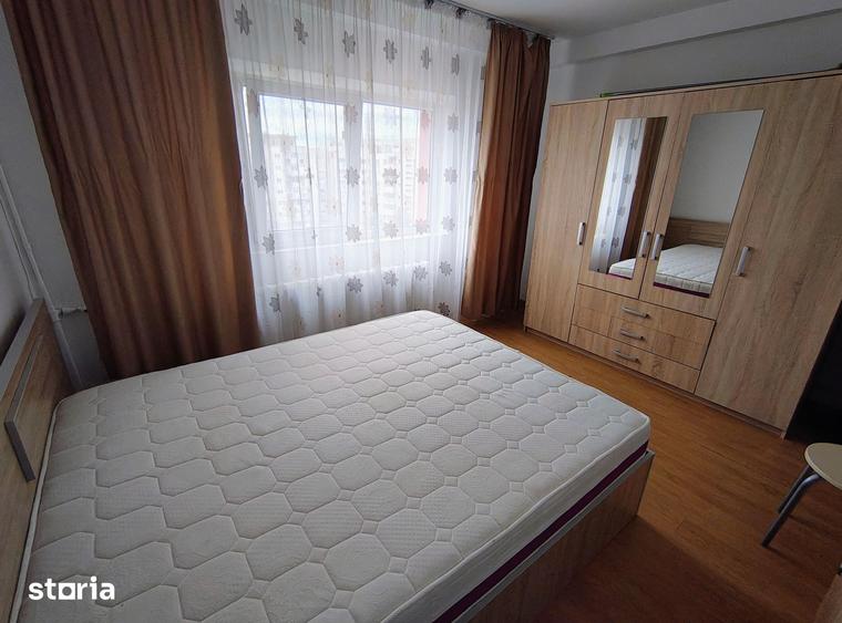 Apartament cu 2 camere decomandat în 13 Septembrie