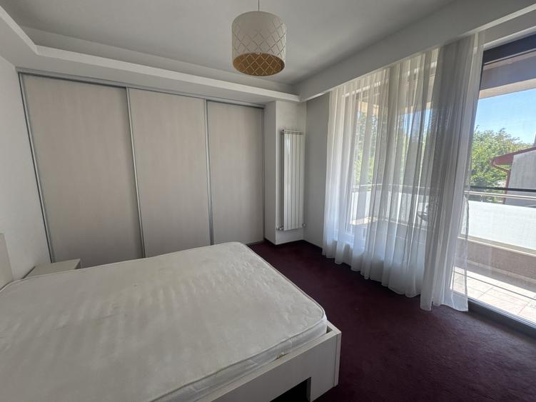 Apartament cu 2 camere decomandat, mobilat în Băneasa