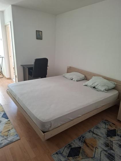 Drumul Taberei, Favorit Metrou str. Sibiu, intersectie bd. 1 Mai - 6