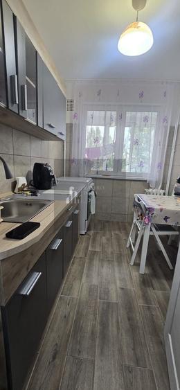 Apartament cu 2 camere semidecomandat, mobilat în Alexandru Obregia