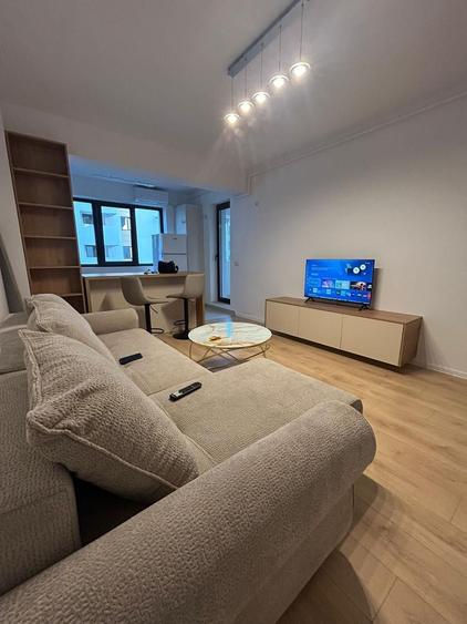 Apartament cu 2 camere decomandat în Rahova