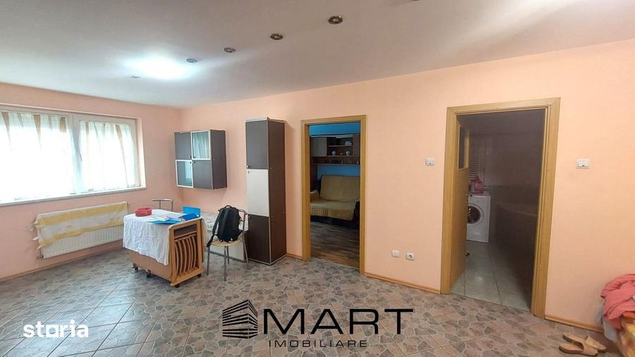 Apartament cu 3 camere, mobilat în Central