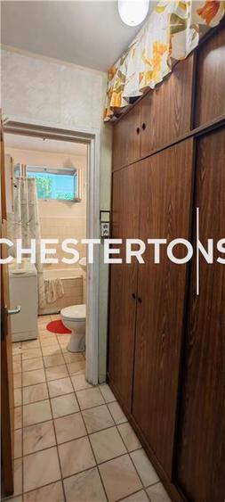 Apartament cu 3 camere semidecomandat în Drumul Taberei