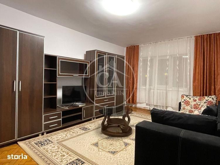 Apartament cu 3 camere decomandat în Nufărul