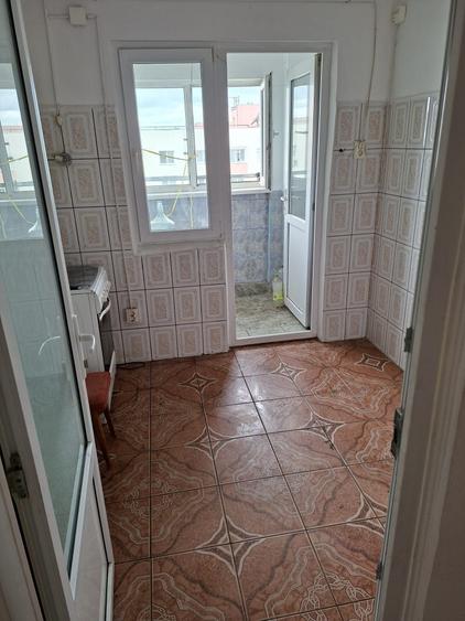 Apartament cu 3 camere decomandat în Pantelimon