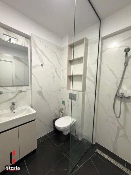 Apartament cu 3 camere în Grivița