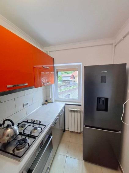 Apartament cu 2 camere decomandat în Drumul Carului
