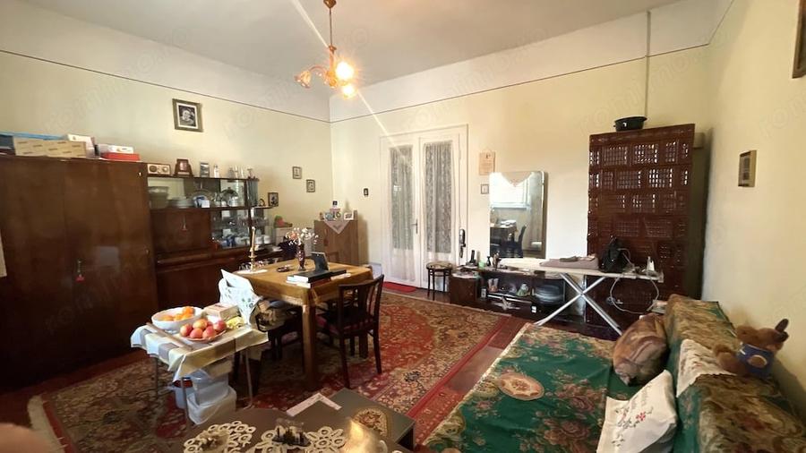 Casă cu 2 camere cu Teren 360 Mp în Mărăști